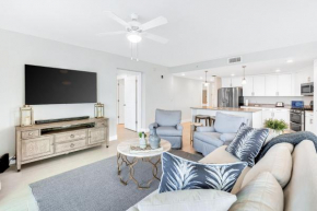 Blu Condos 301